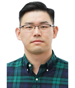 person wearing business attire